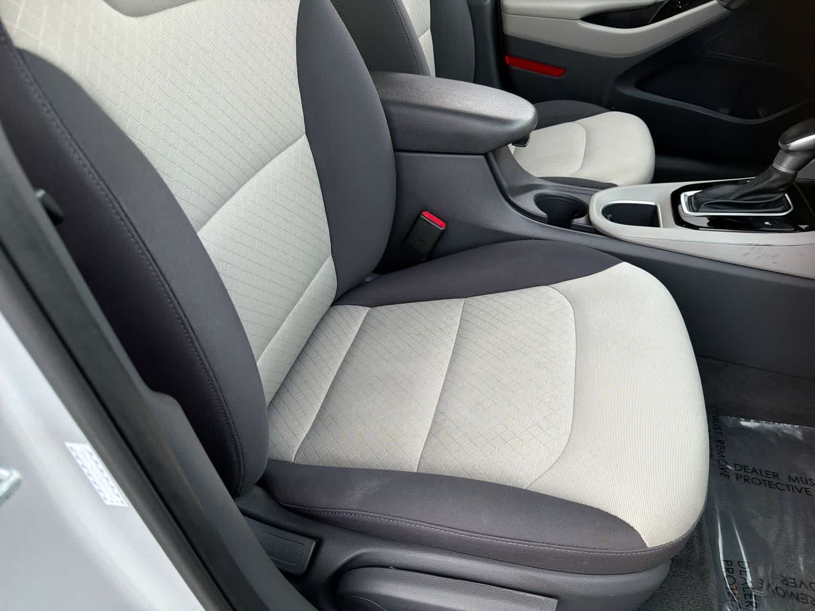 Thumbnail: 2017 Hyundai Ioniq - 22