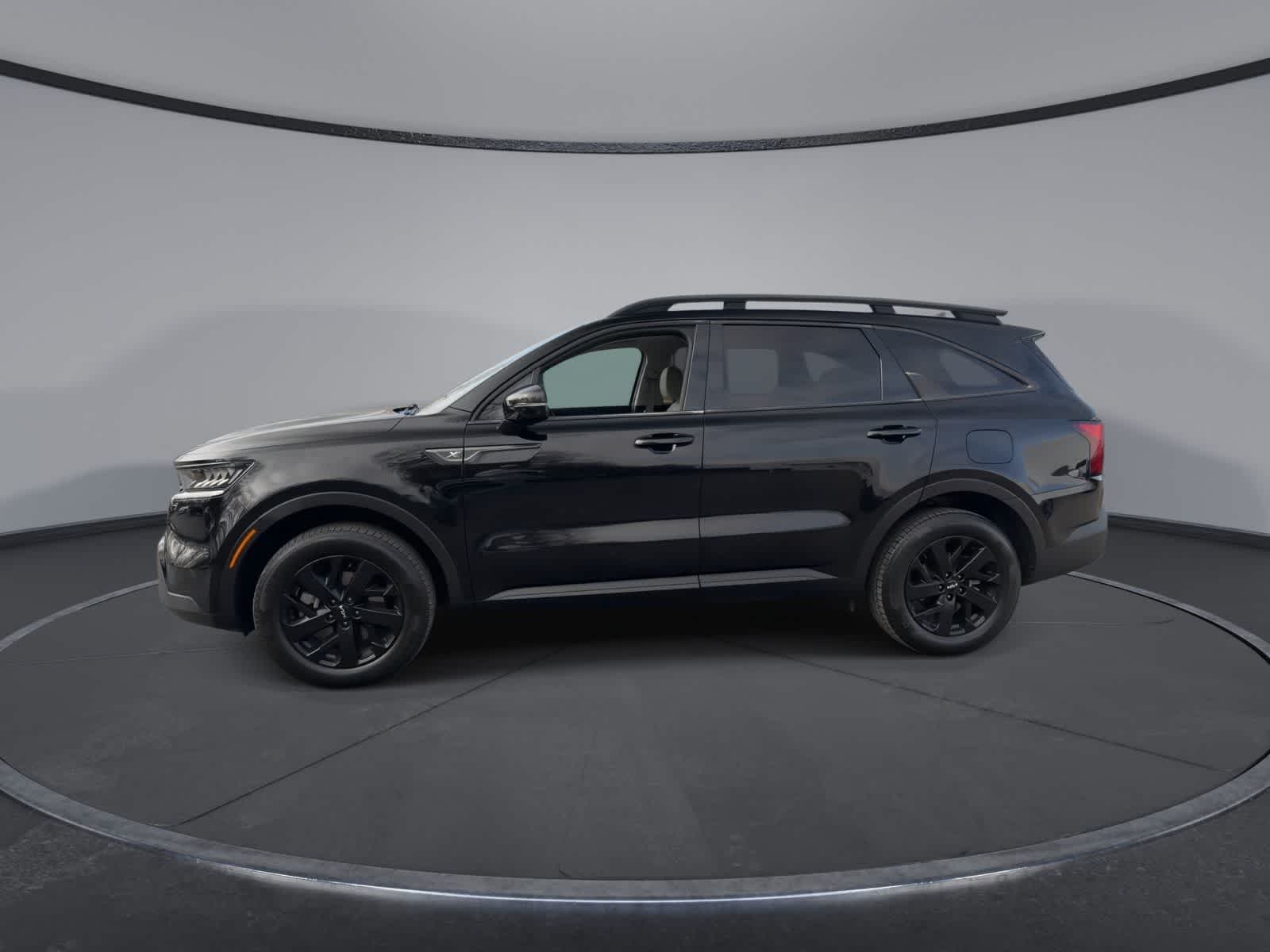 Thumbnail: 2022 Kia Sorento - 5