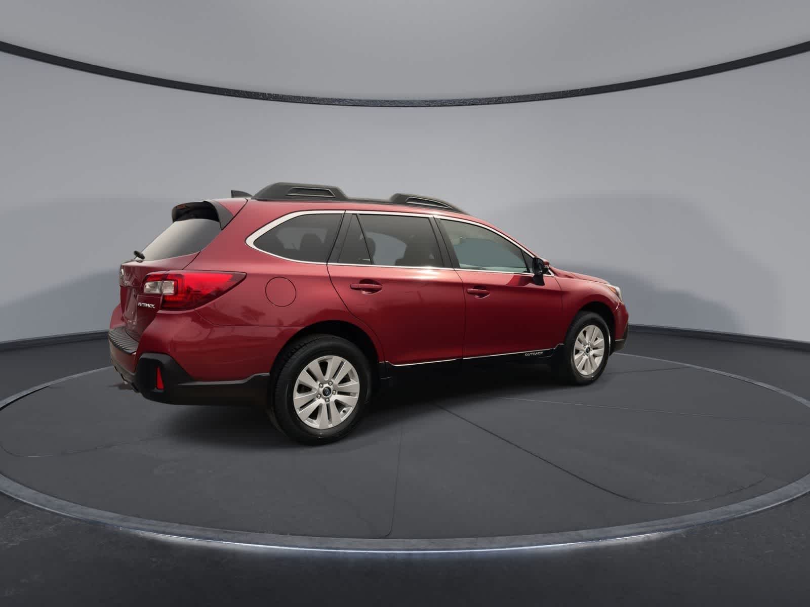 Thumbnail: 2018 Subaru Outback - 8