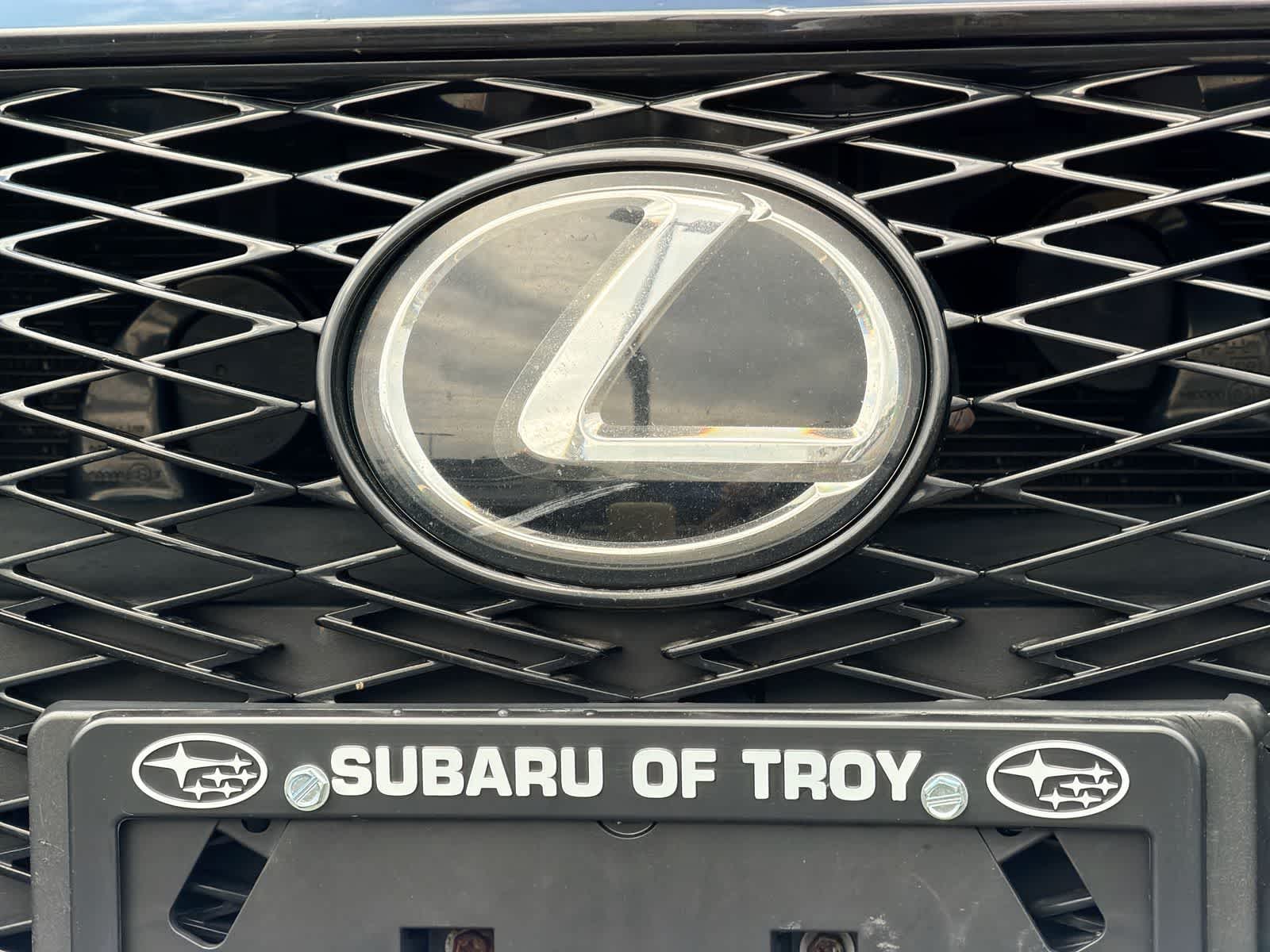 Thumbnail: 2021 Lexus IS - 12