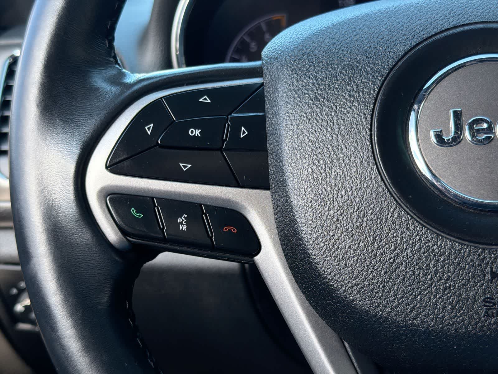 Thumbnail: 2018 Jeep Grand Cherokee - 24