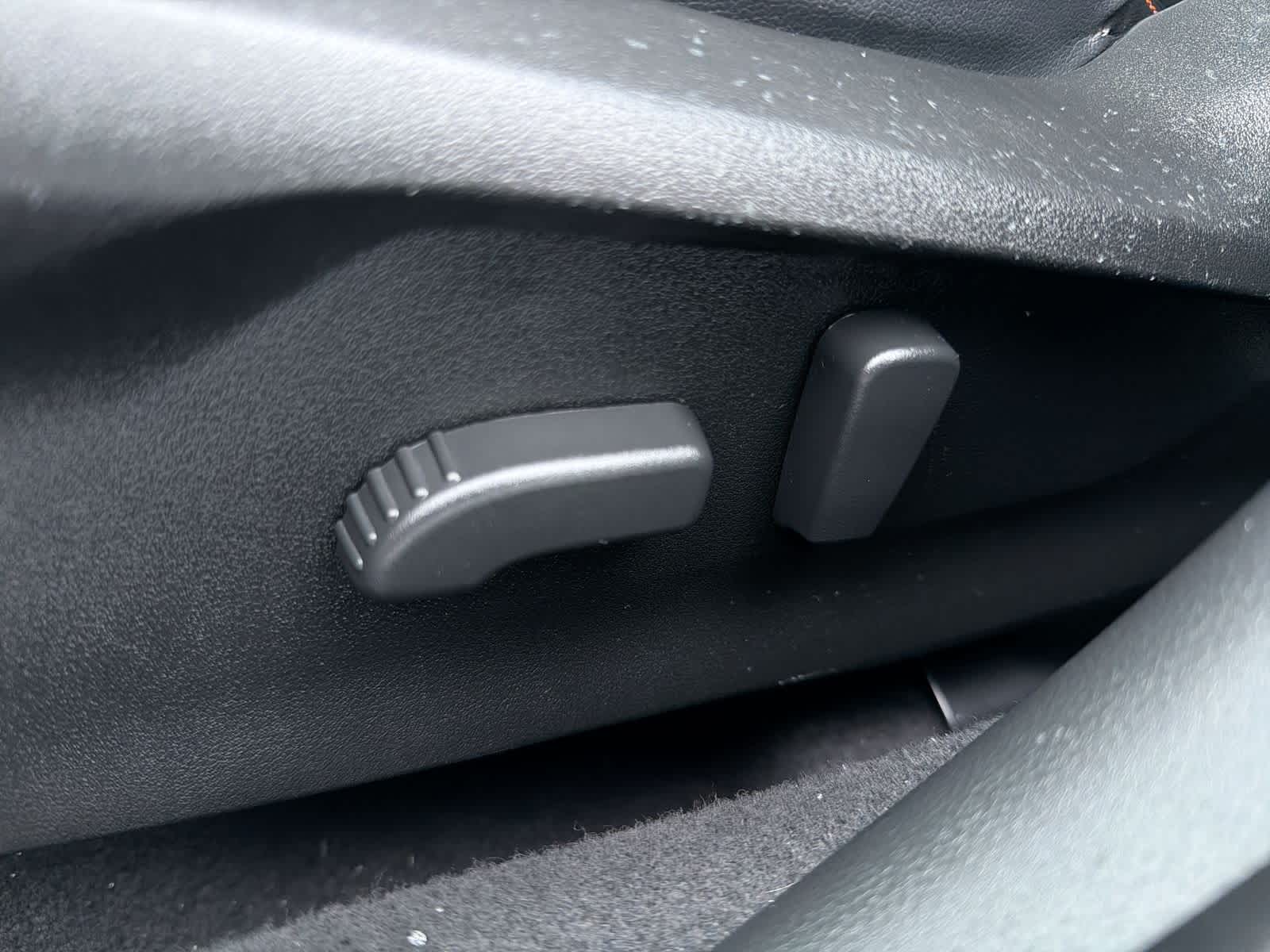 Thumbnail: 2023 Subaru Crosstrek - 18