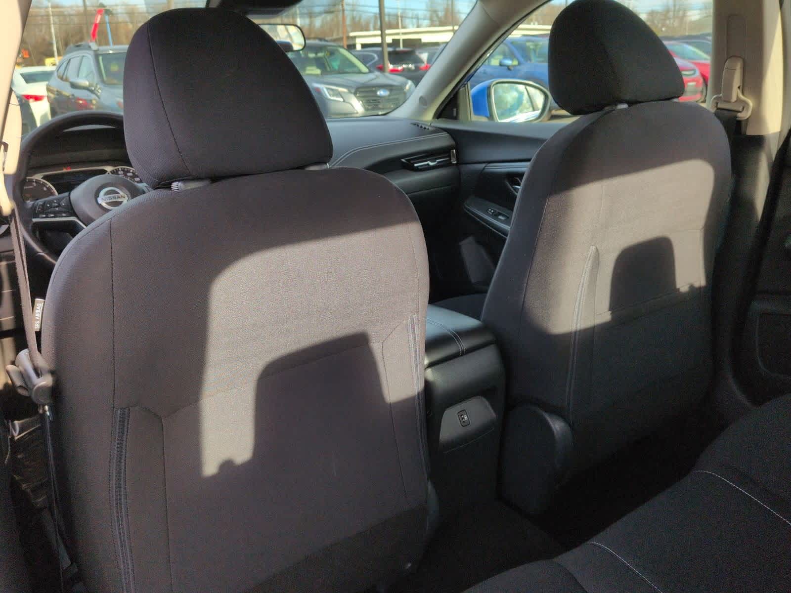 Thumbnail: 2020 Nissan Sentra - 19