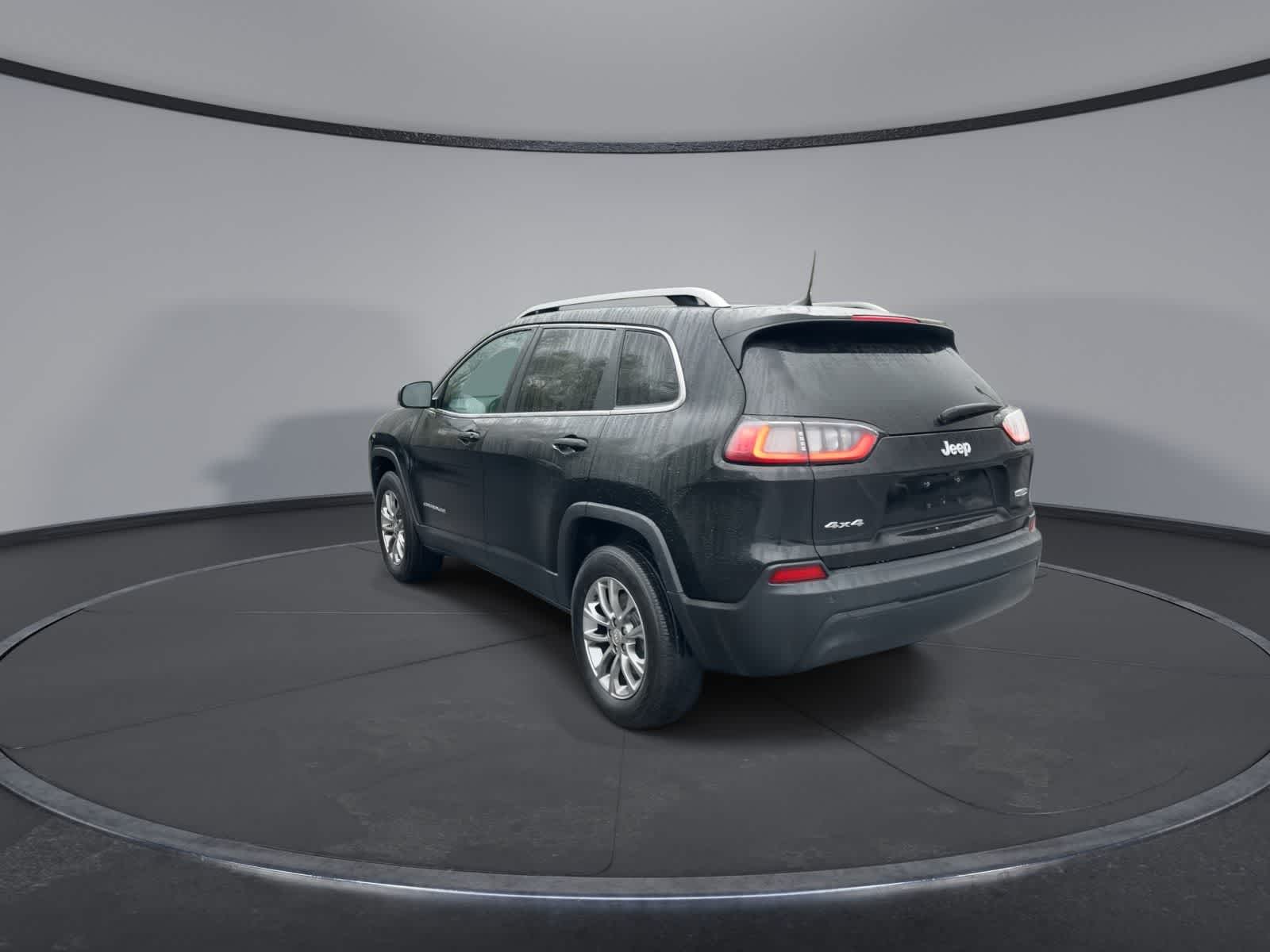 Thumbnail: 2021 Jeep Cherokee - 6