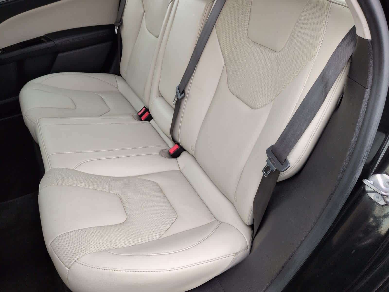 Thumbnail: 2015 Ford Fusion - 21