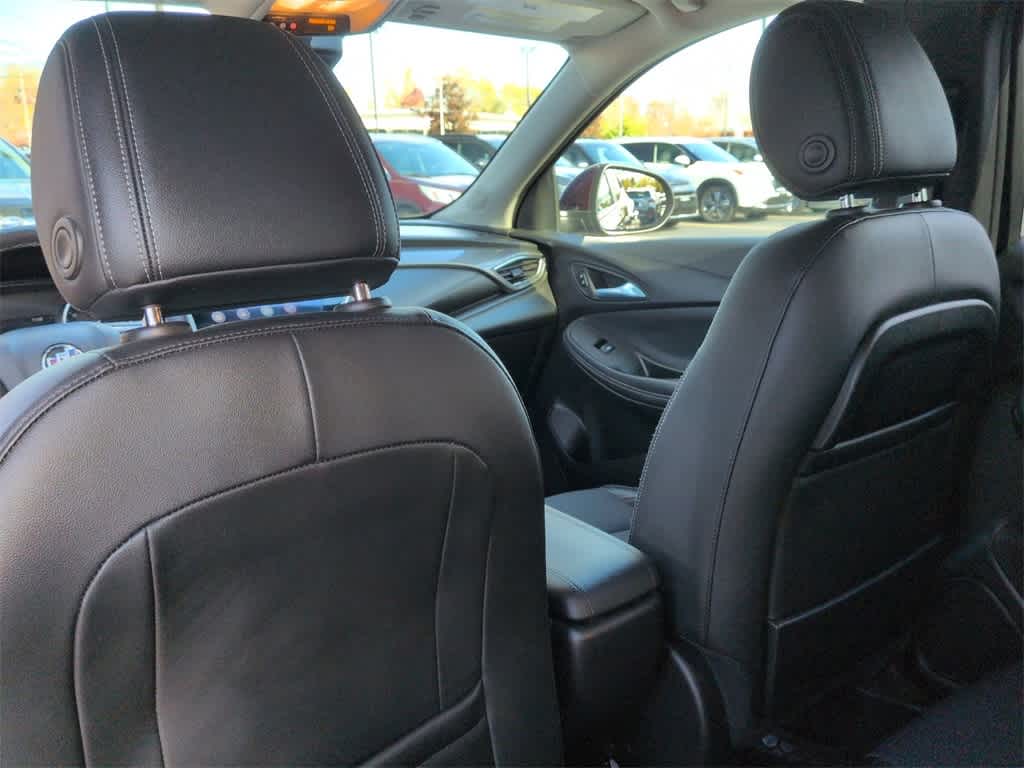 Thumbnail: 2021 Buick Encore GX - 19