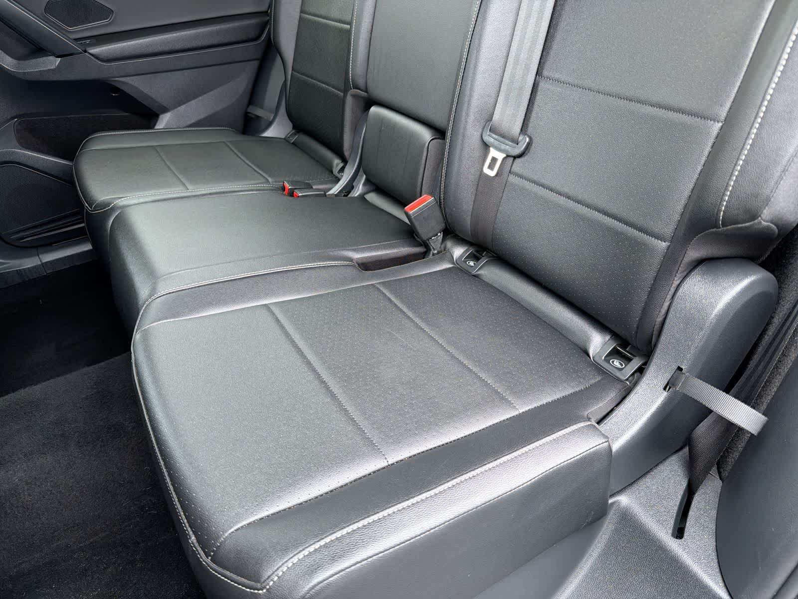 Thumbnail: 2019 Volkswagen Tiguan - 20