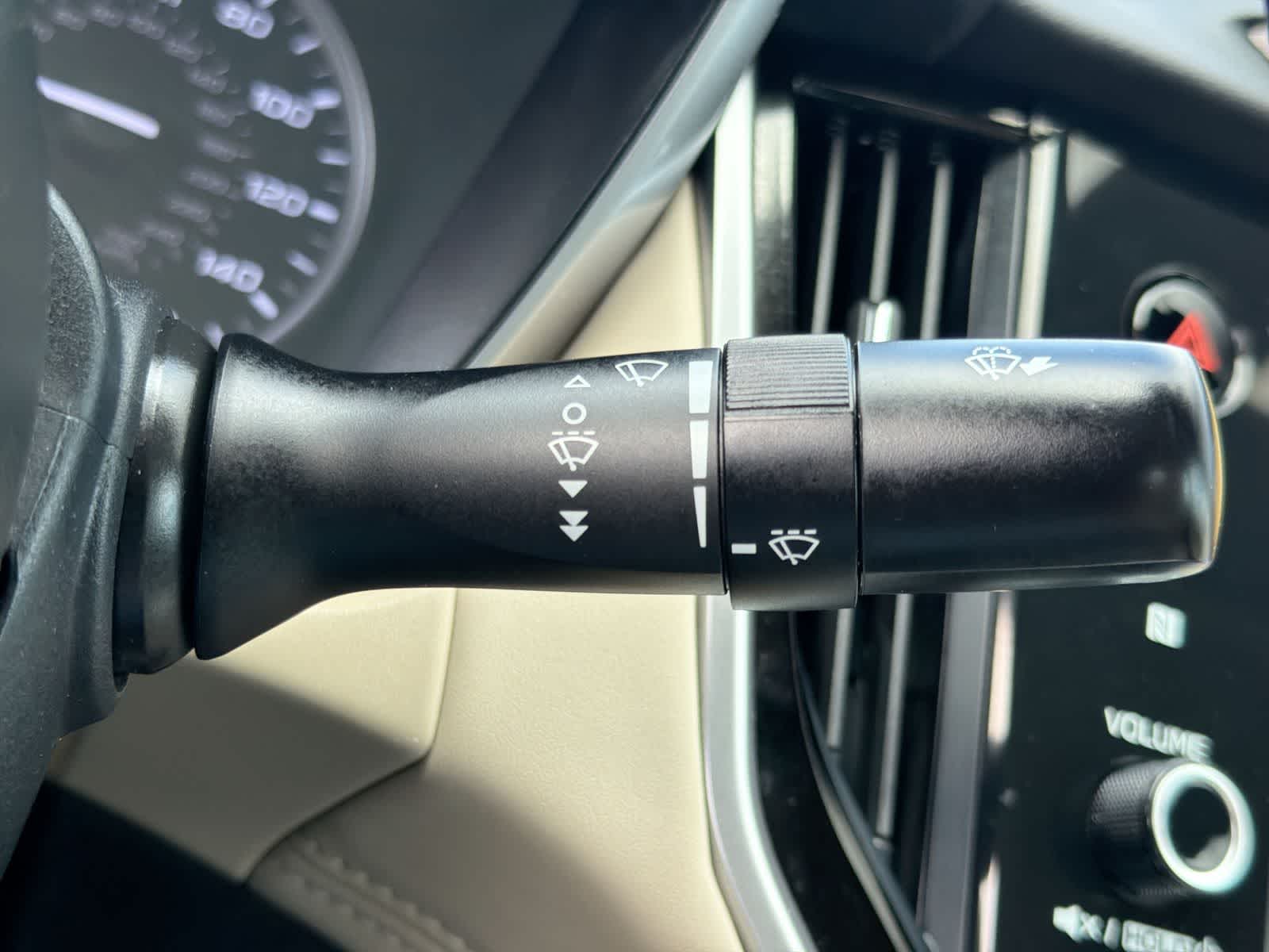 Thumbnail: 2023 Subaru Legacy - 28