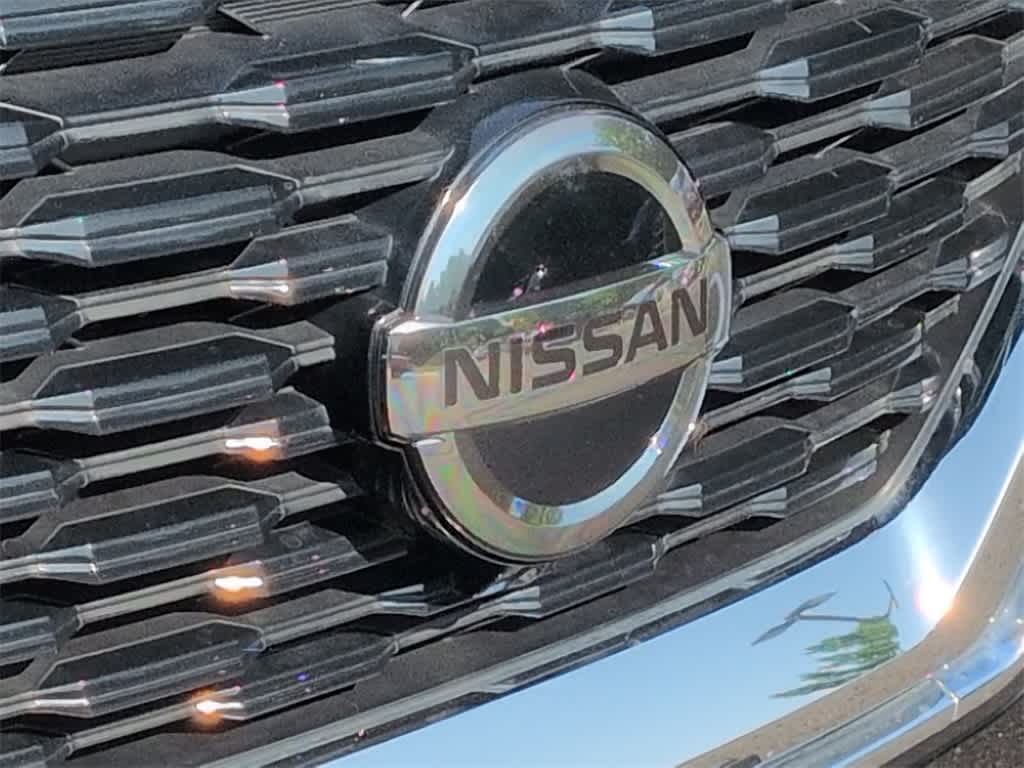 Thumbnail: 2021 Nissan Rogue - 12