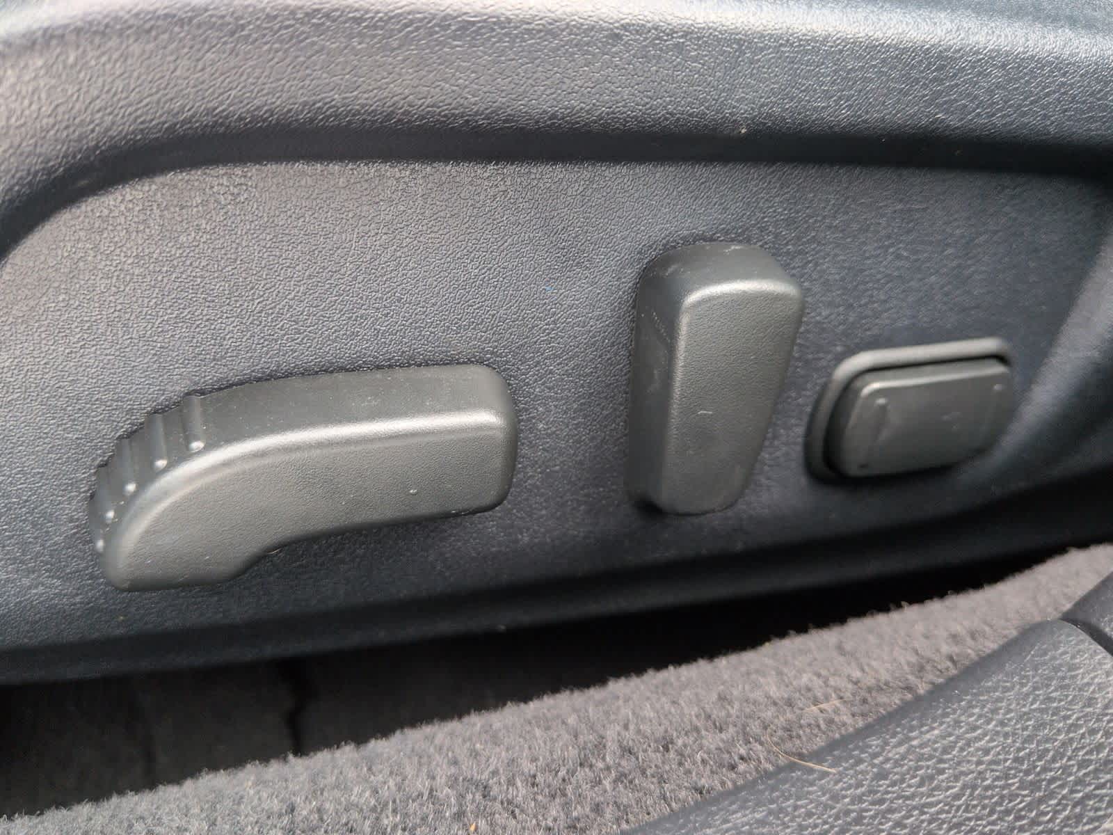 Thumbnail: 2017 Subaru Outback - 18