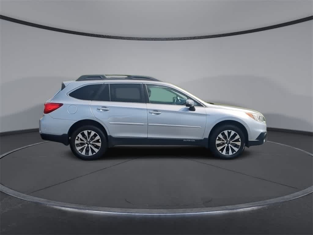 Thumbnail: 2015 Subaru Outback - 9