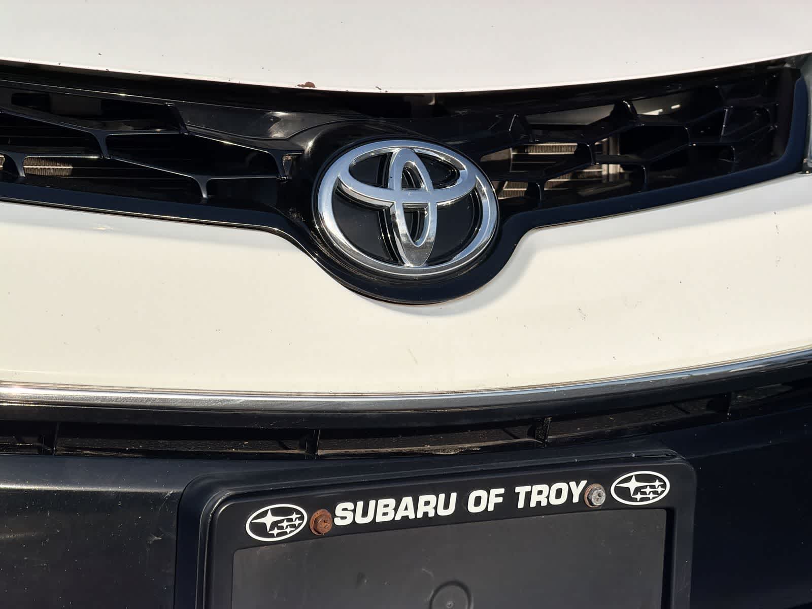 Thumbnail: 2015 Toyota Corolla - 12