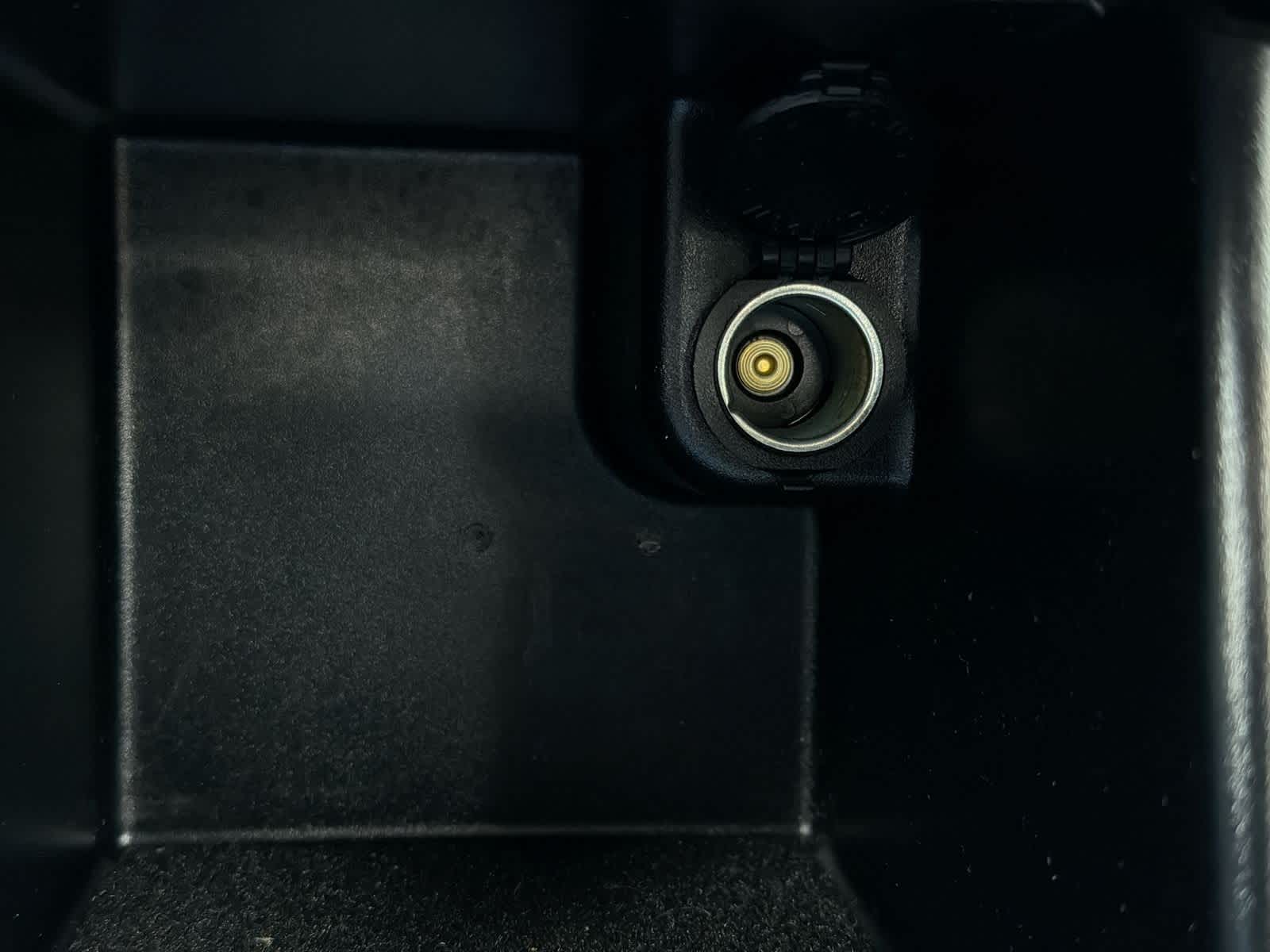 Thumbnail: 2010 Nissan Altima - 32