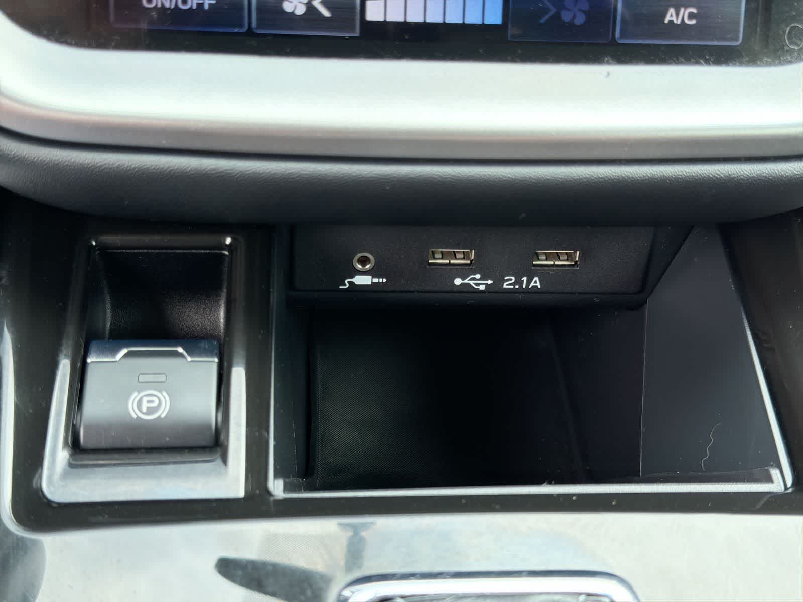 Thumbnail: 2022 Subaru Outback - 31