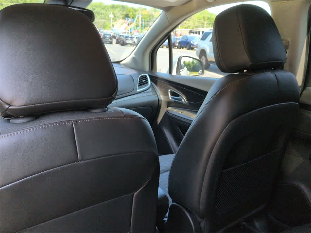 Thumbnail: 2016 Buick Encore - 19