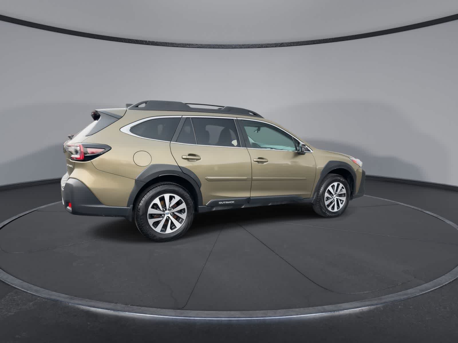 Thumbnail: 2023 Subaru Outback - 8