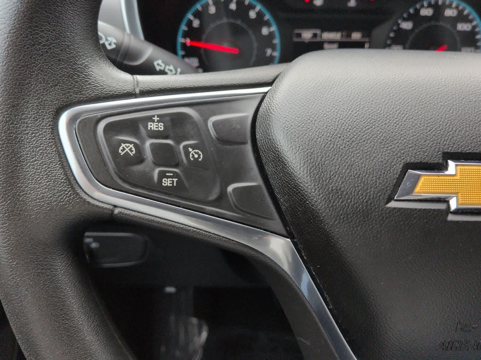 Thumbnail: 2018 Chevrolet Equinox - 24