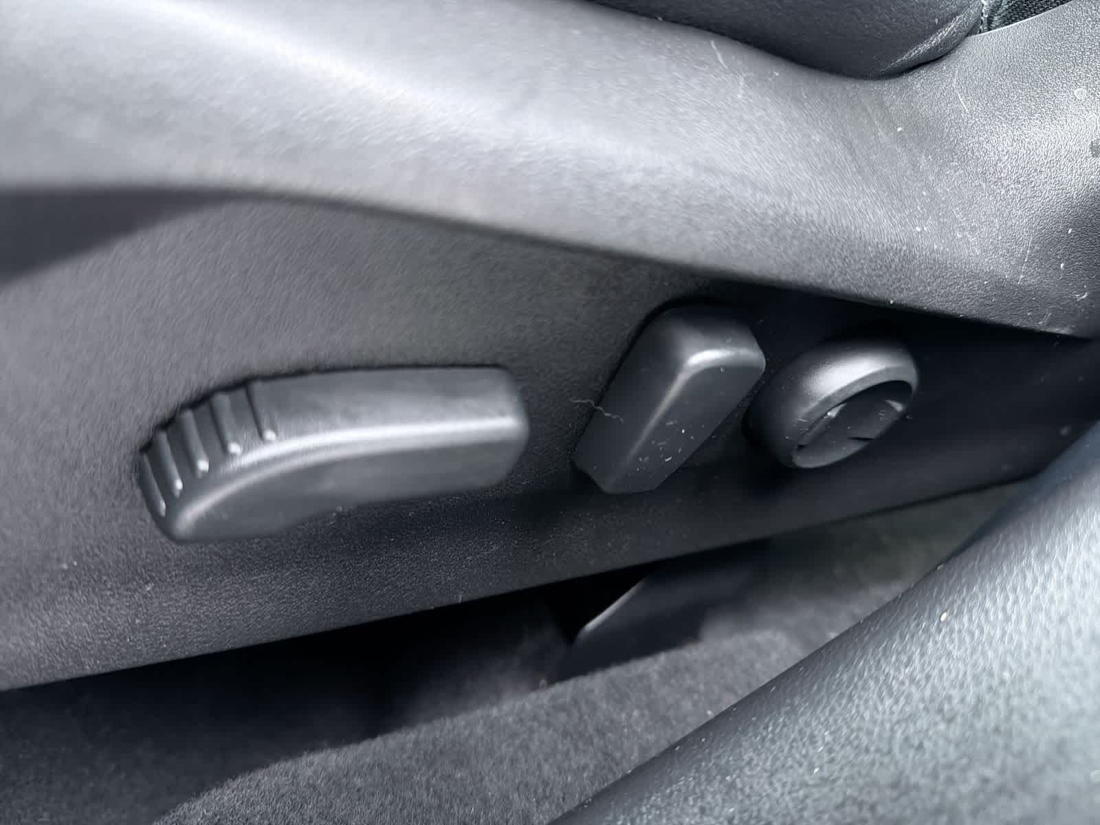 Thumbnail: 2020 Subaru Forester - 18