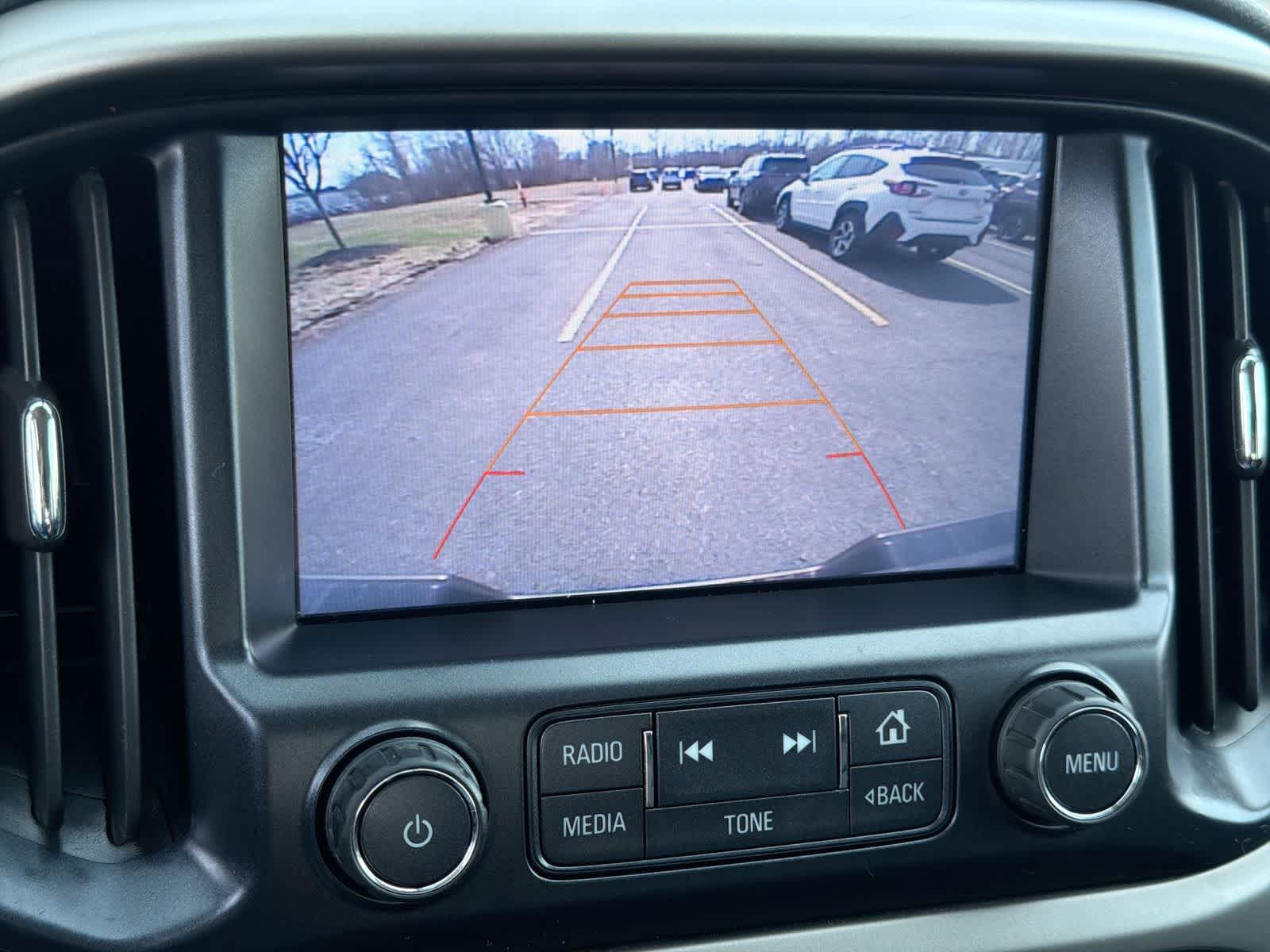 Thumbnail: 2016 Chevrolet Colorado - 30