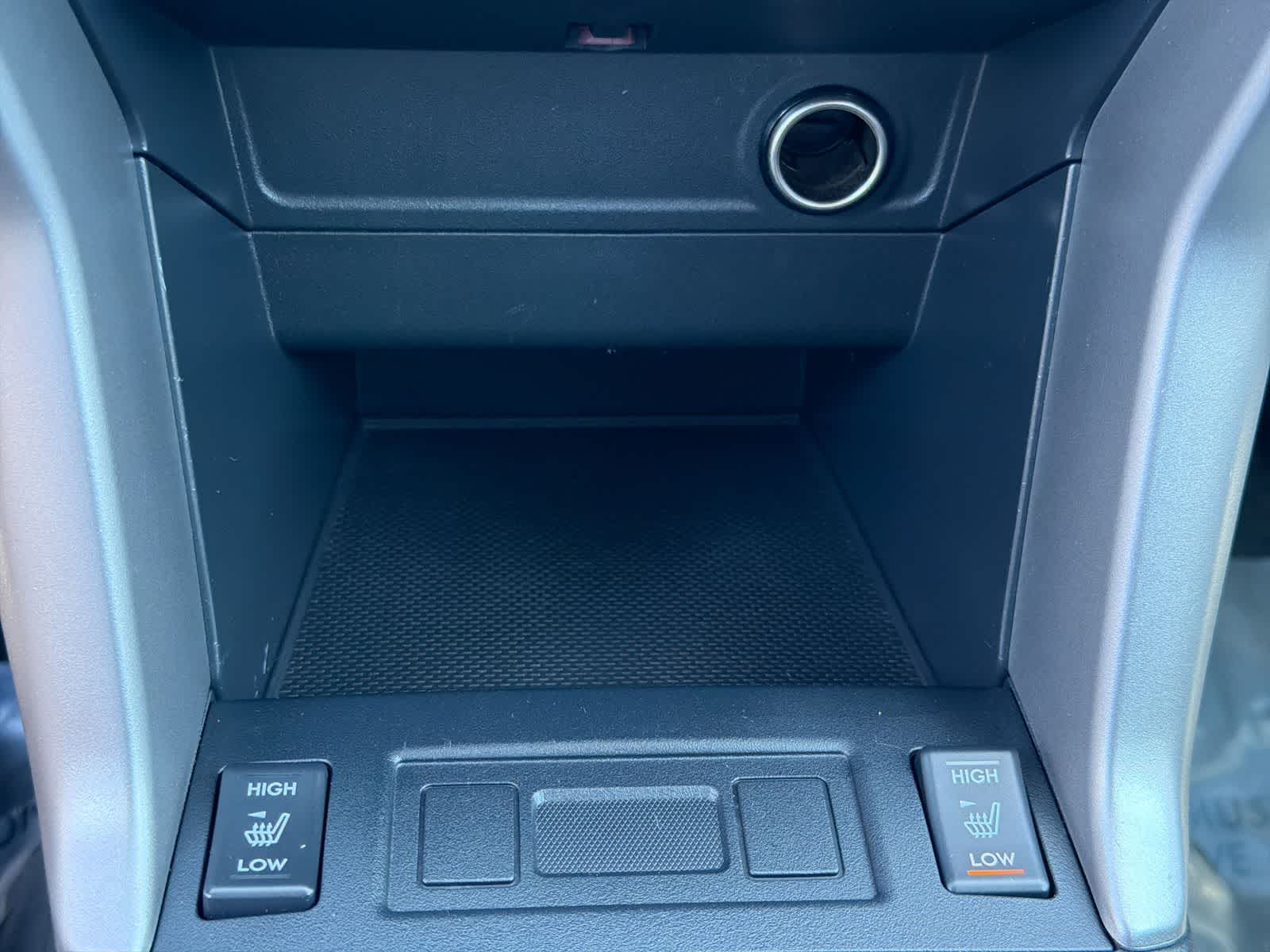 Thumbnail: 2016 Subaru Forester - 32