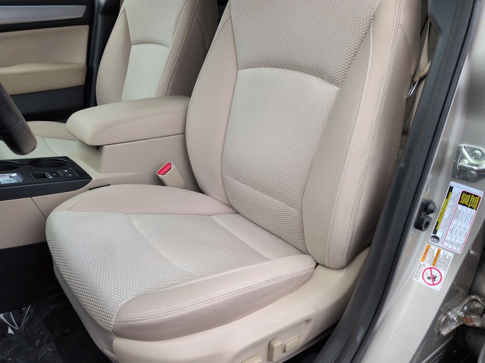 Thumbnail: 2015 Subaru Outback - 17