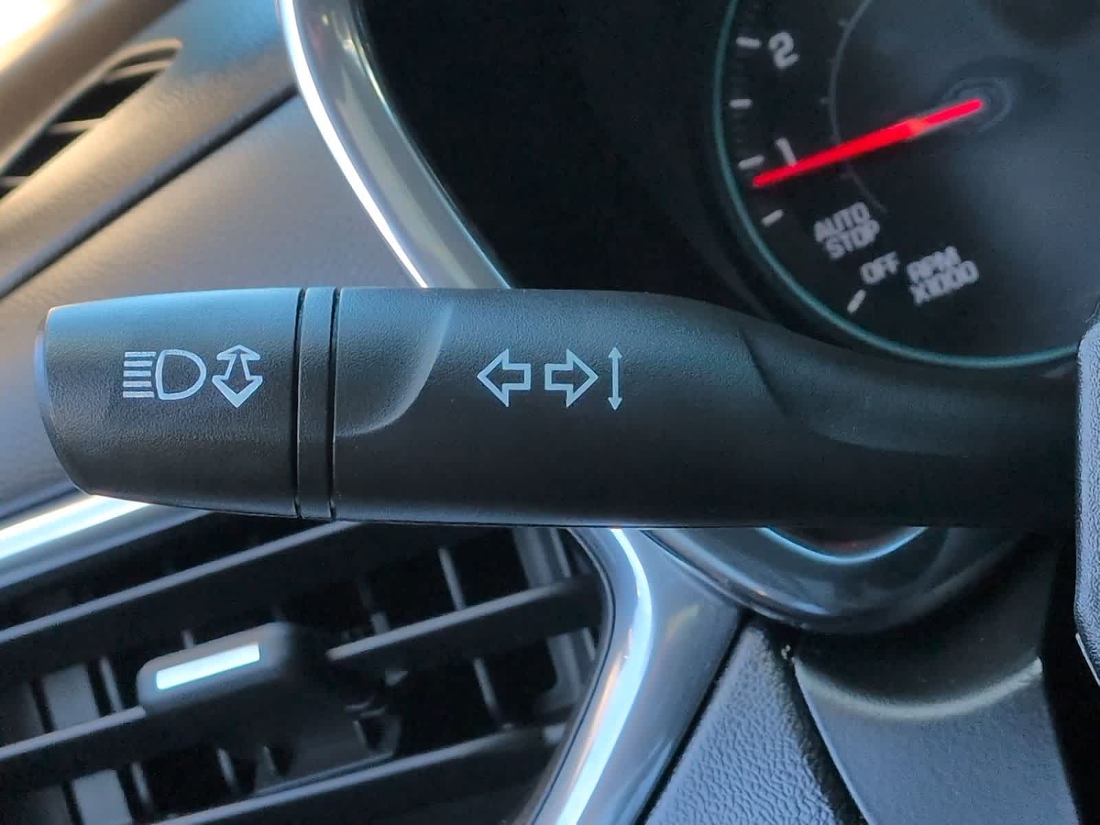 Thumbnail: 2019 Chevrolet Equinox - 27