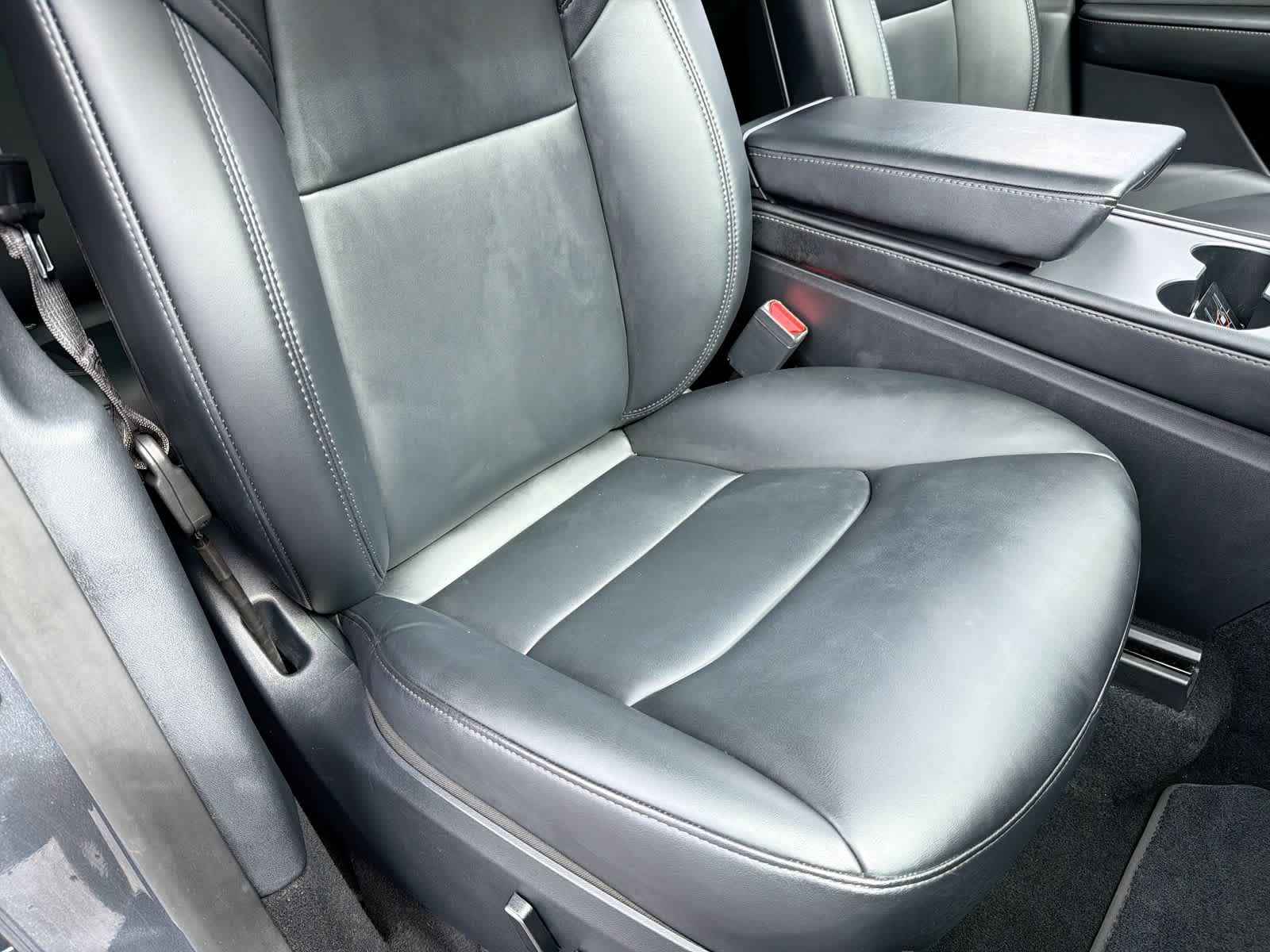 Thumbnail: 2023 Tesla Model Y - 23