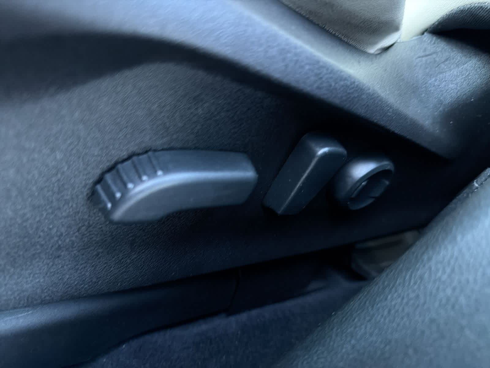 Thumbnail: 2022 Subaru Ascent - 18