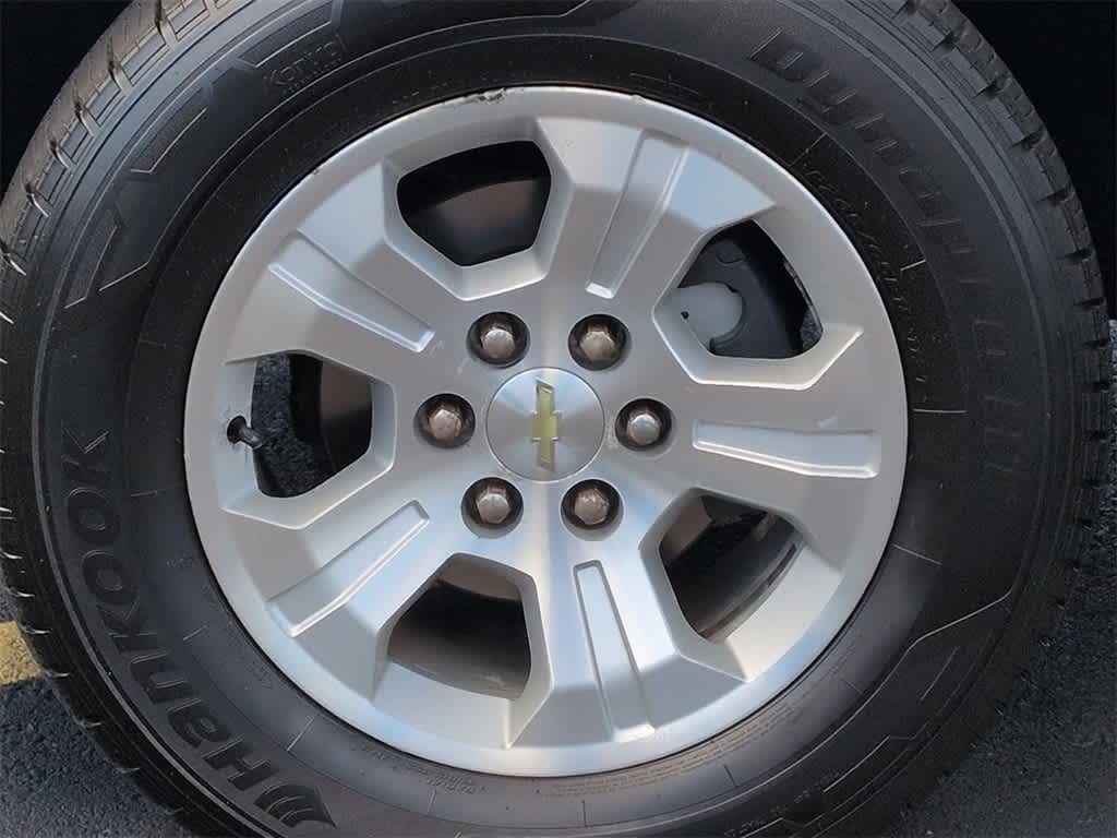 Thumbnail: 2015 Chevrolet Silverado 1500 - 14