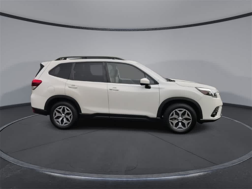 Thumbnail: 2022 Subaru Forester - 9
