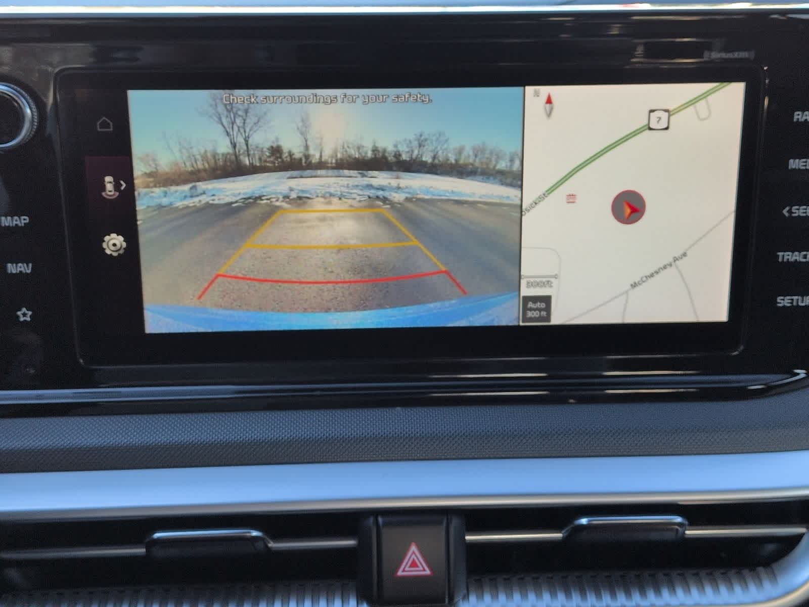 Thumbnail: 2022 Kia K5 - 32