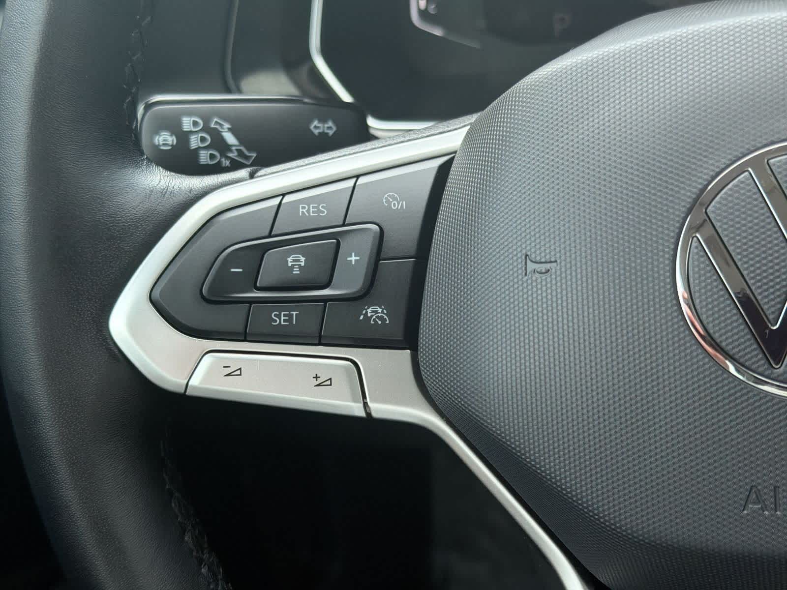 Thumbnail: 2023 Volkswagen Jetta - 26