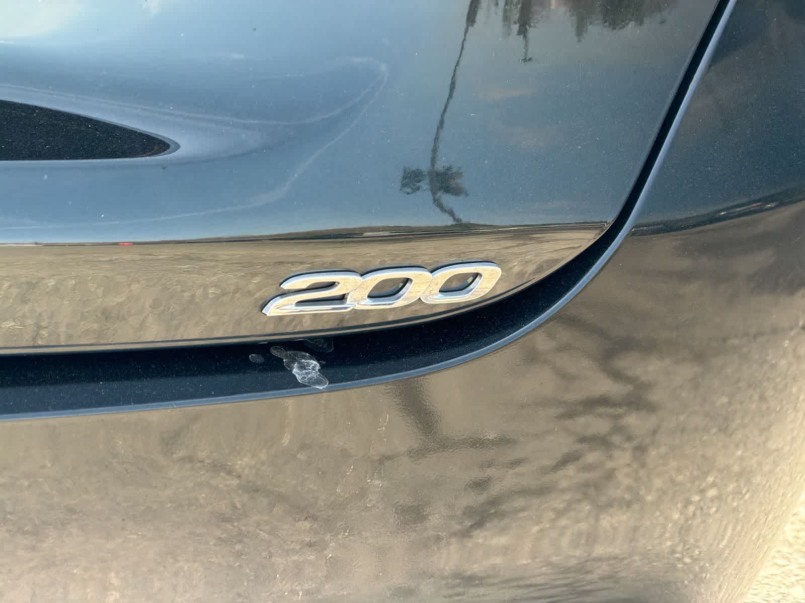 Thumbnail: 2016 Chrysler 200 - 13