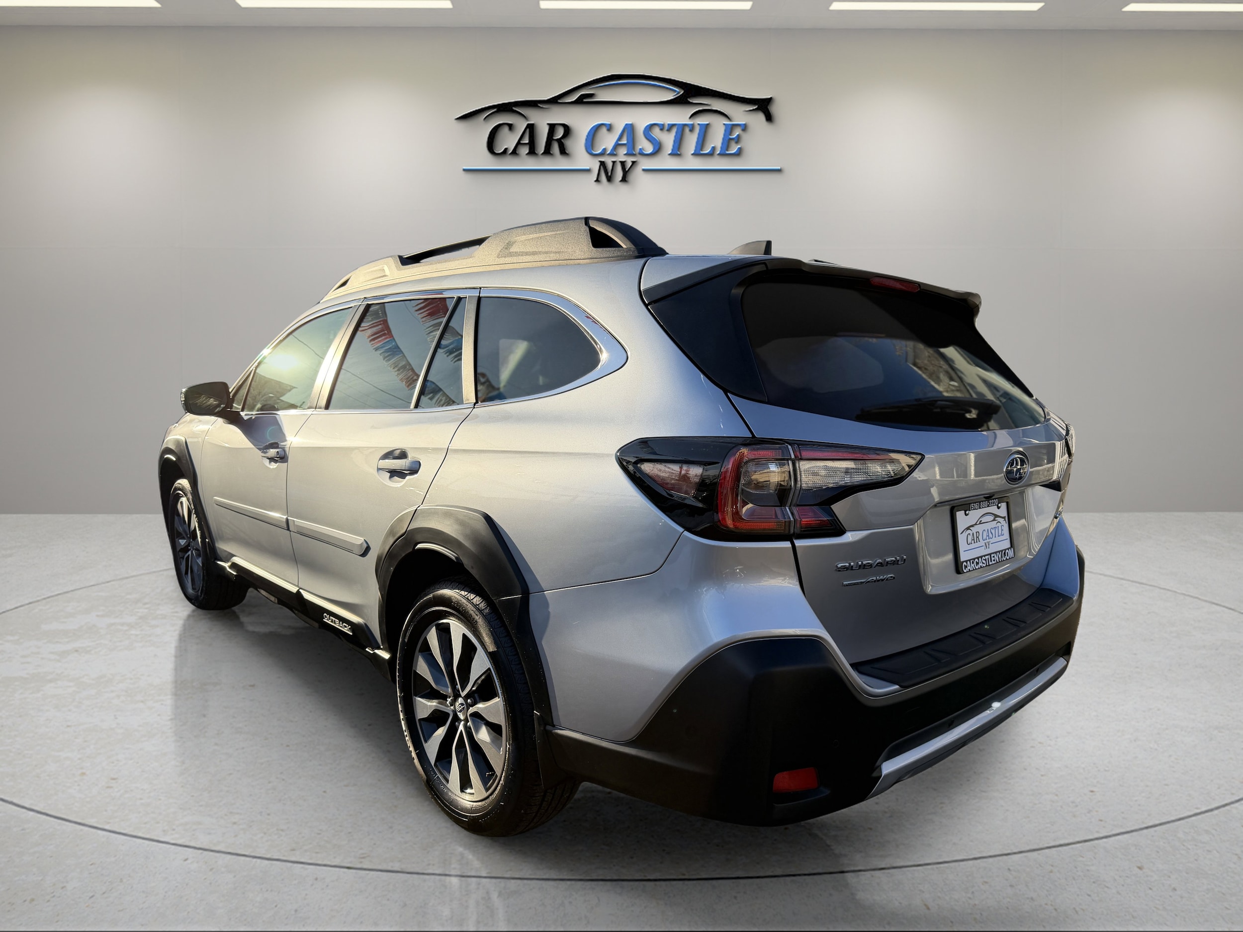 2023 Subaru Outback Limited - Photo 10