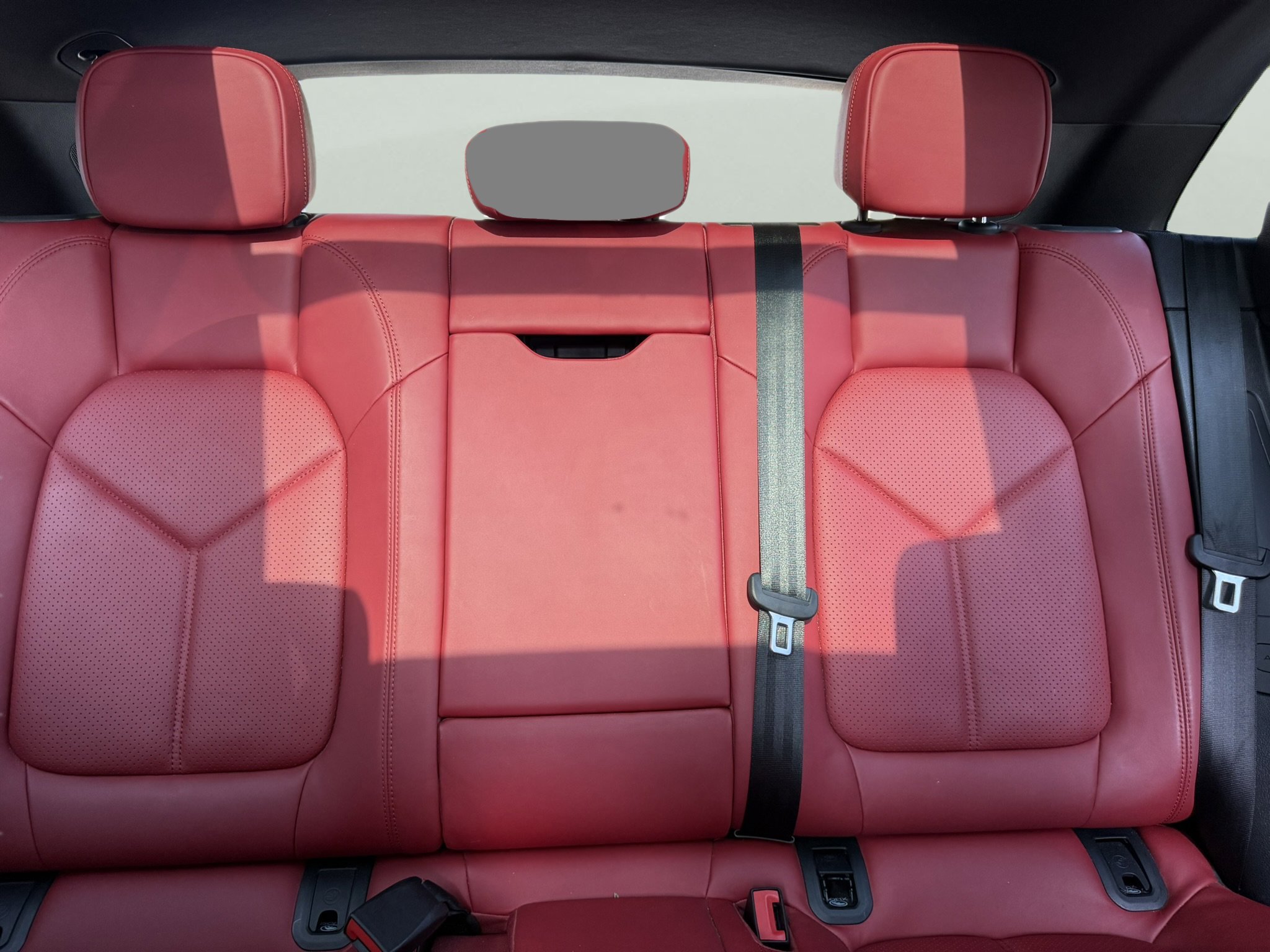 2020 Porsche Macan Base - Photo 29