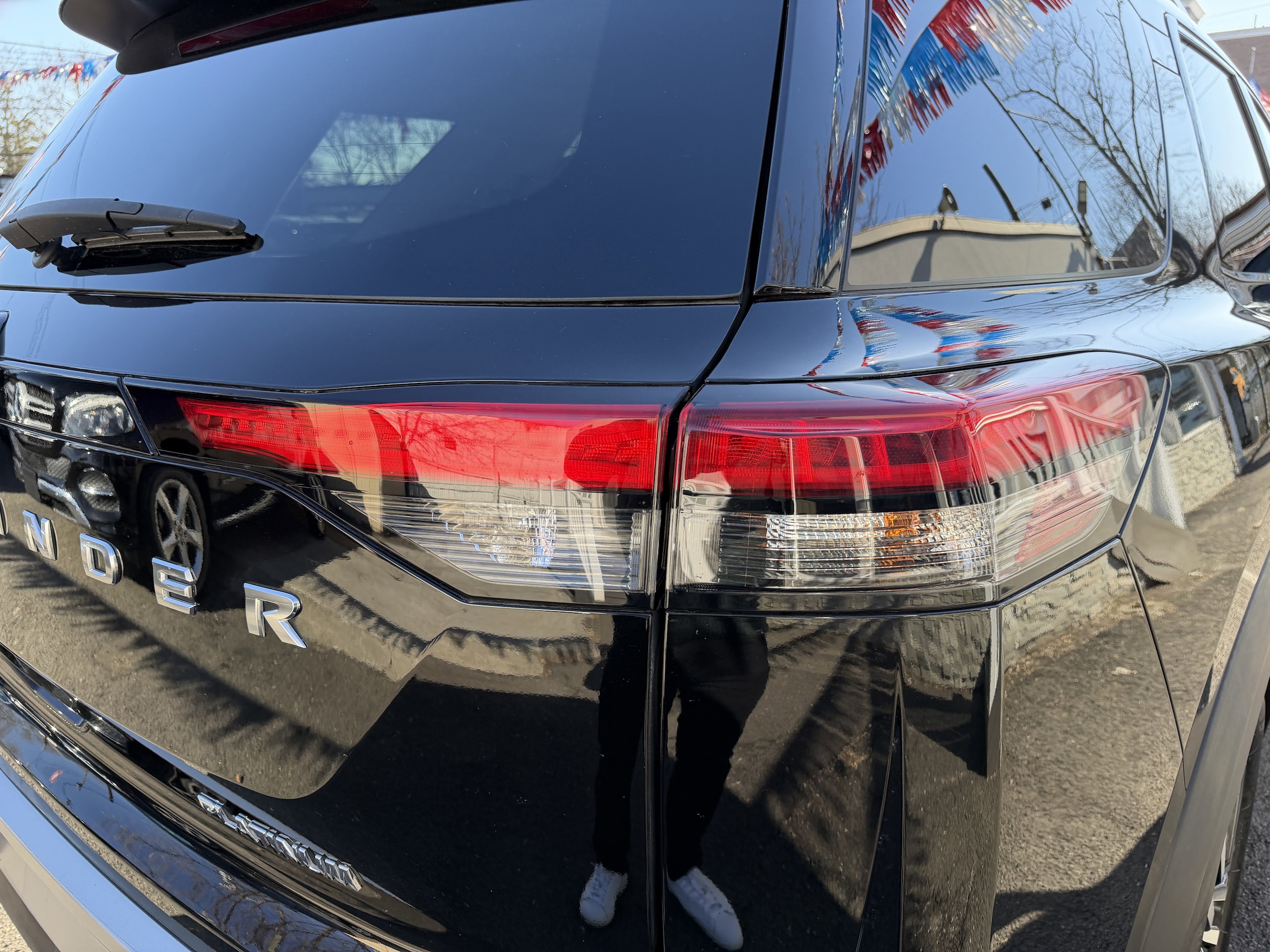 2023 Nissan Pathfinder Platinum - Photo 17