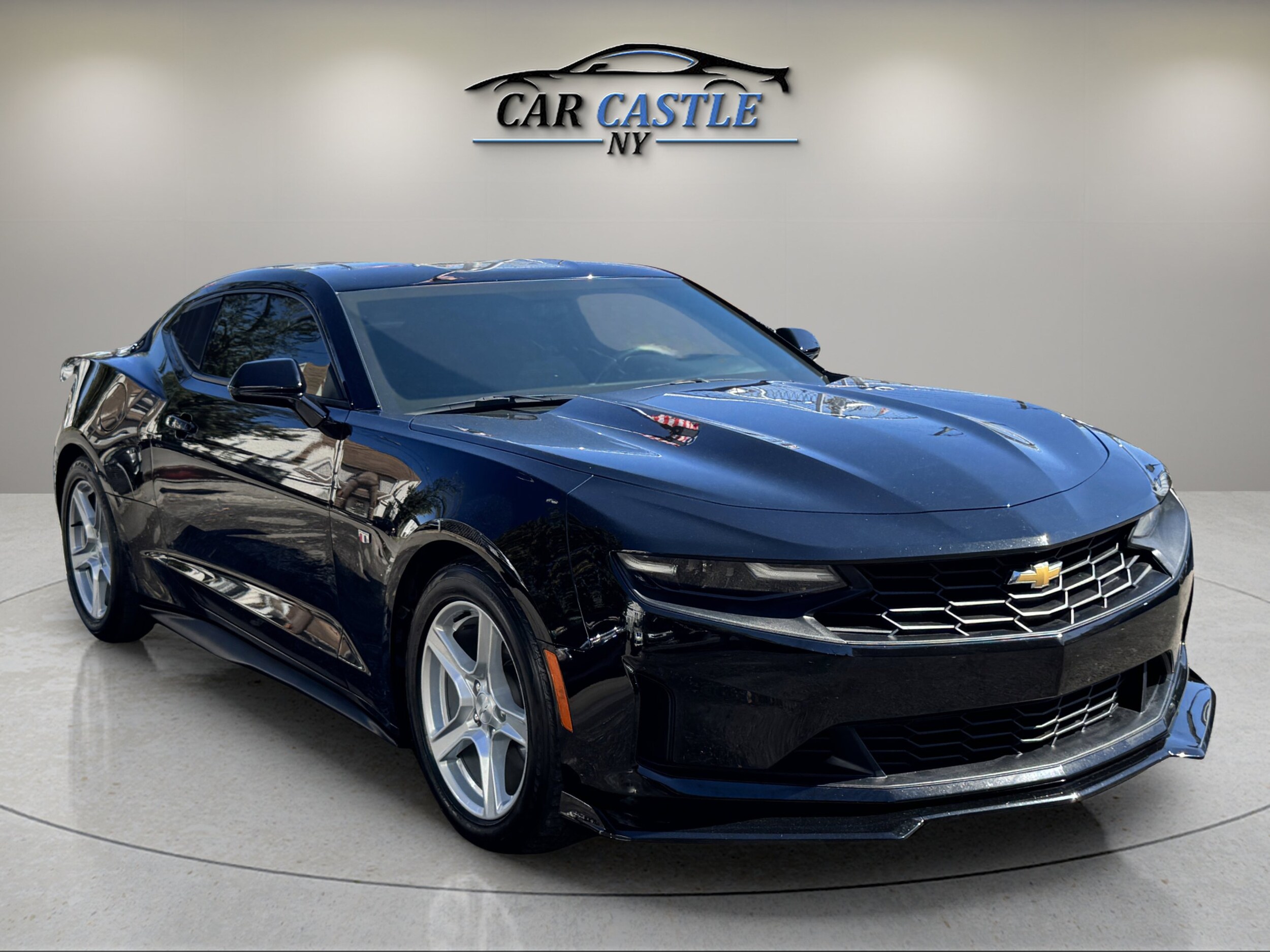 2024 Chevrolet Camaro 1LT photo 4