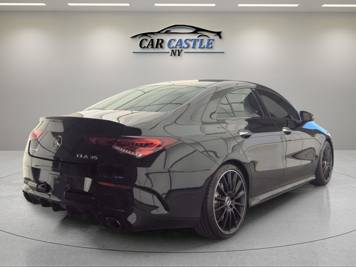 2021 Mercedes Benz CLA AMG 35 4MATIC photo 3