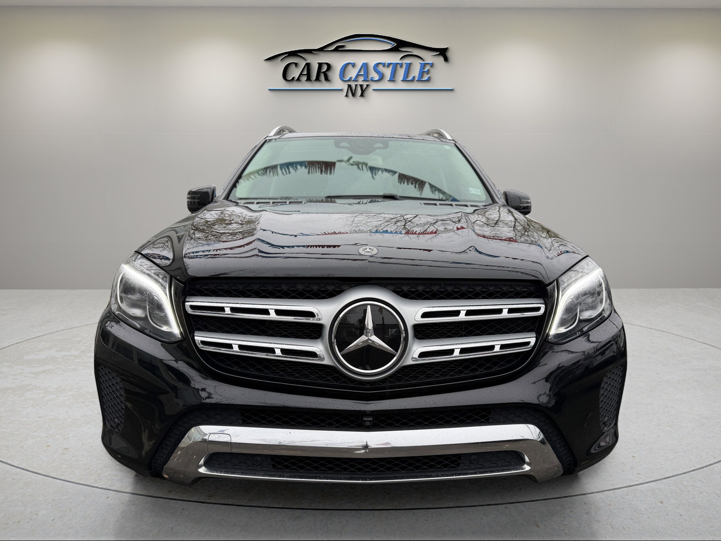 2018 Mercedes Benz GLS 450 4MATIC photo 4