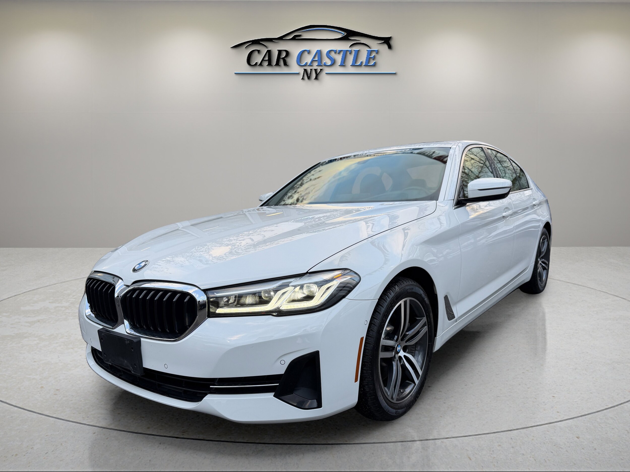 2021 Bmw 530i xDrive photo 2