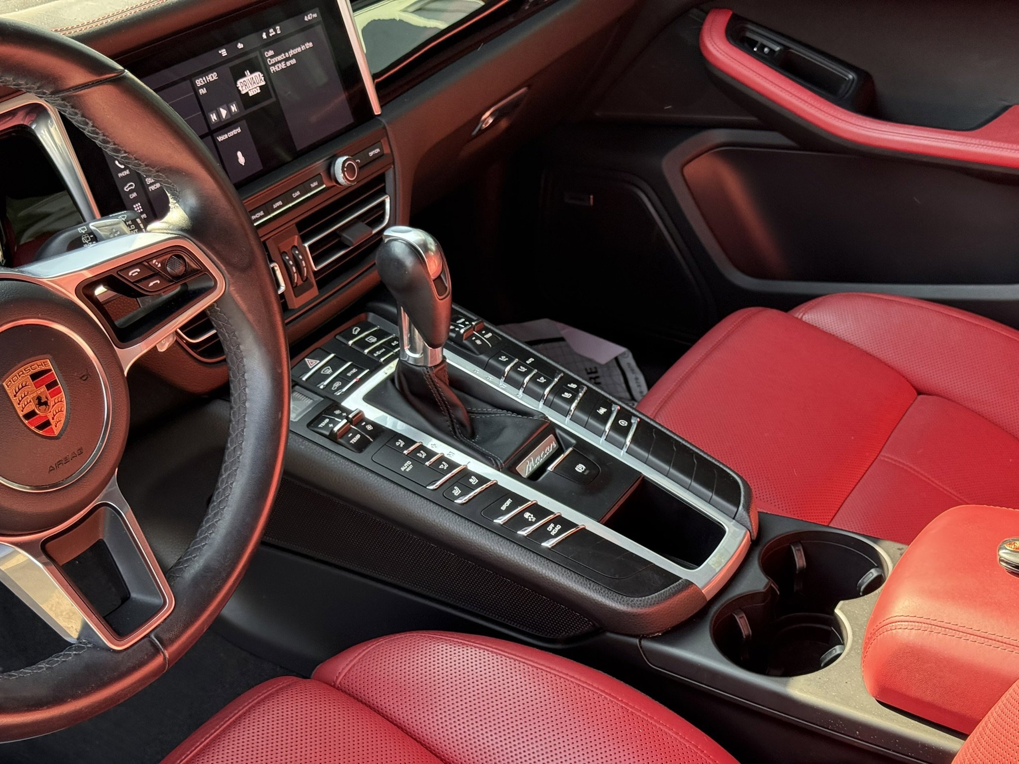 2020 Porsche Macan Base - Photo 45
