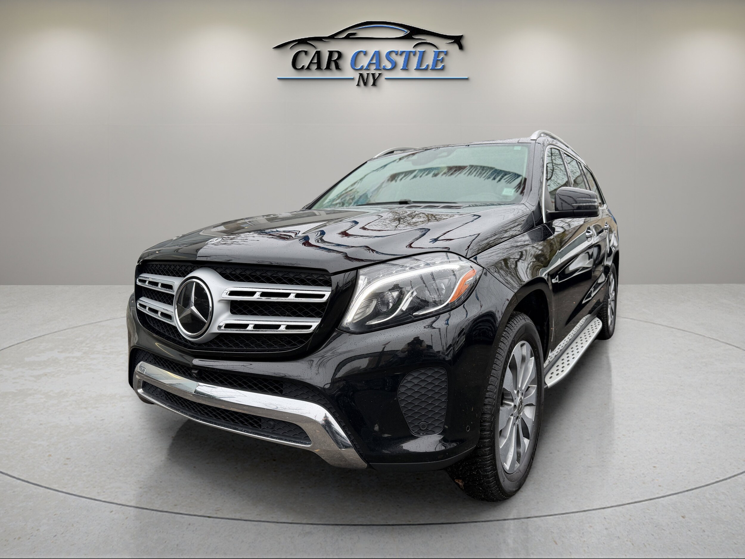 2018 Mercedes Benz GLS 450 4MATIC photo 3