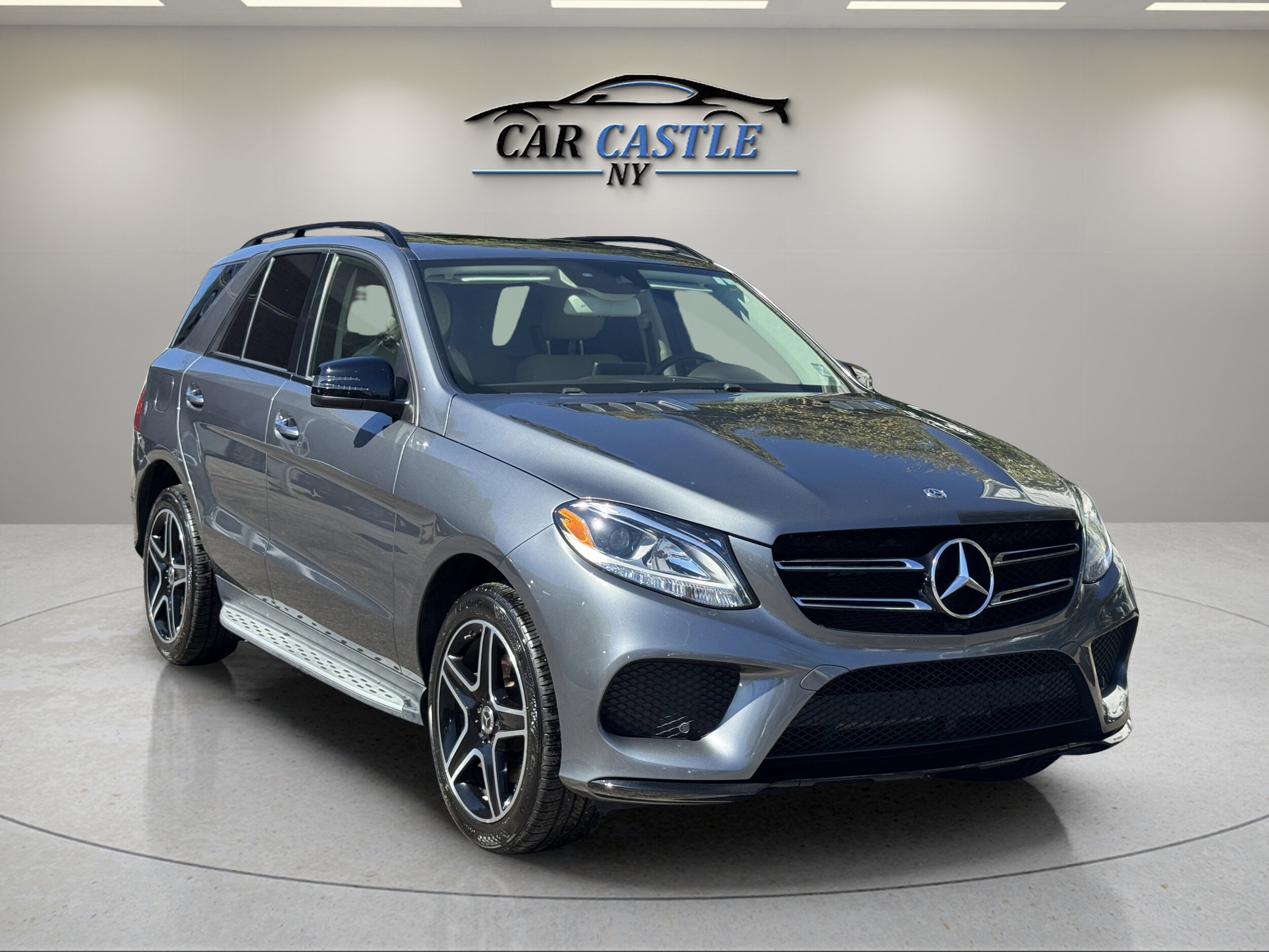 2018 Mercedes Benz GLE 350 photo 2