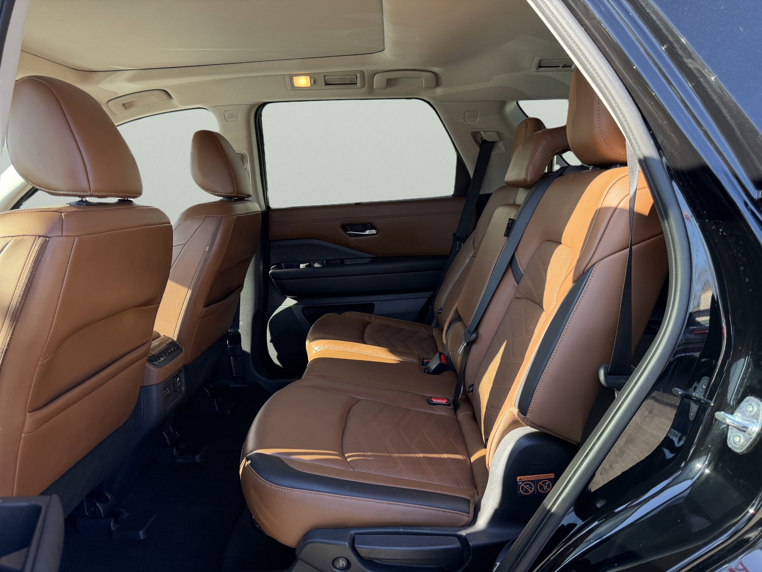 2023 Nissan Pathfinder Platinum - Photo 37