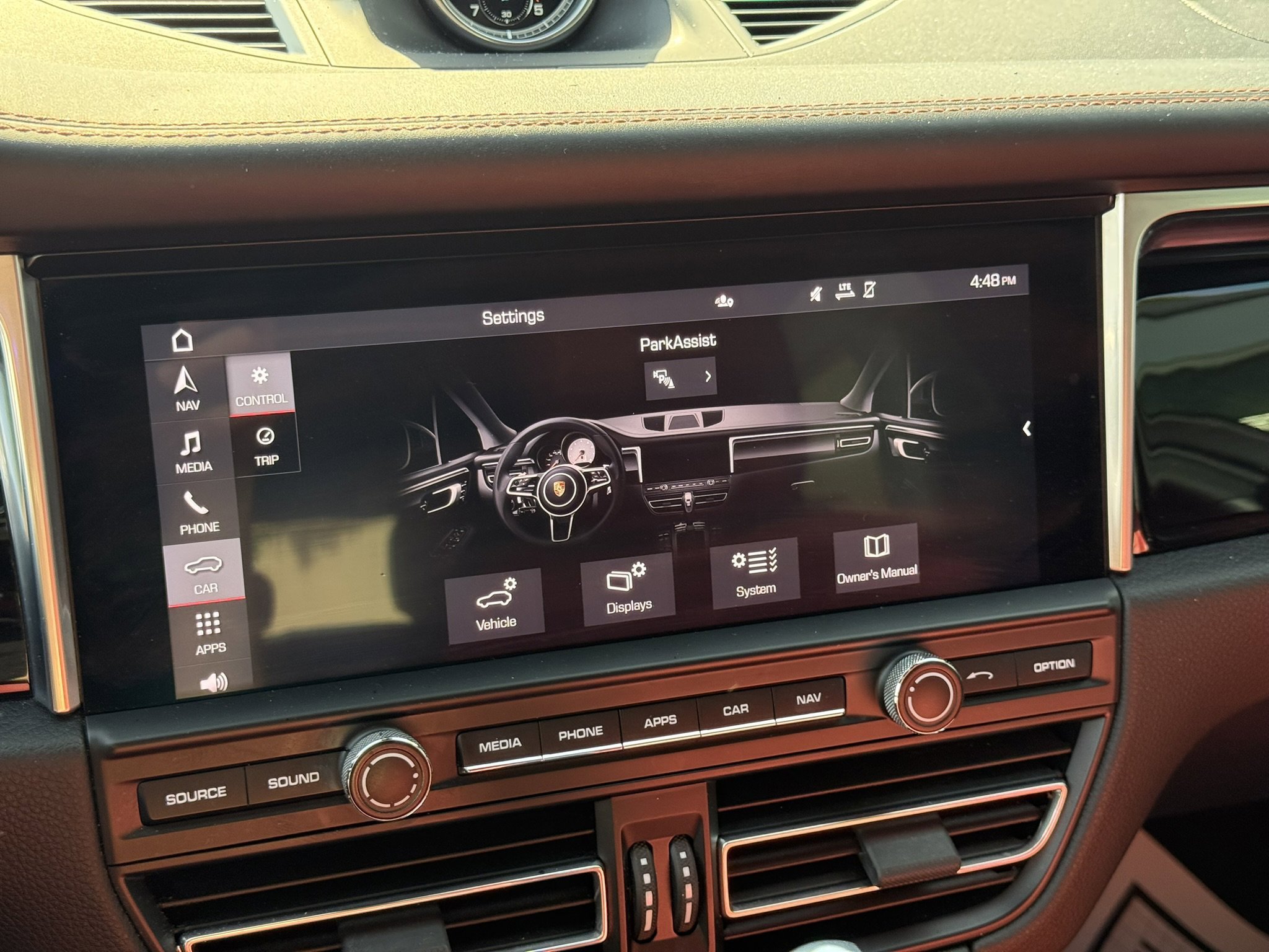 2020 Porsche Macan Base - Photo 37