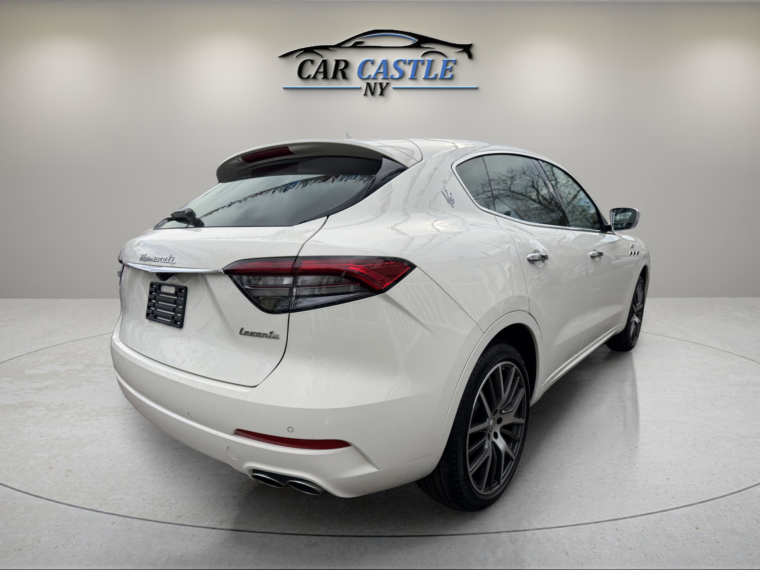 2022 Maserati Levante GT - Photo 8