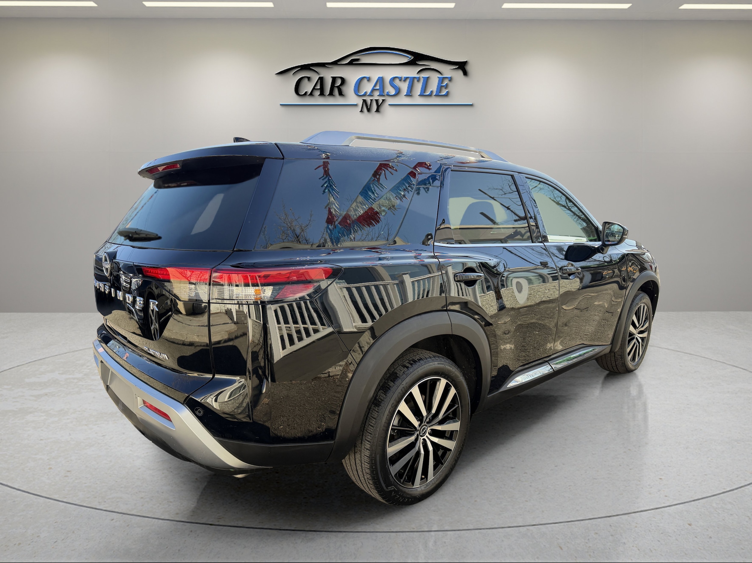 2023 Nissan Pathfinder Platinum - Photo 6