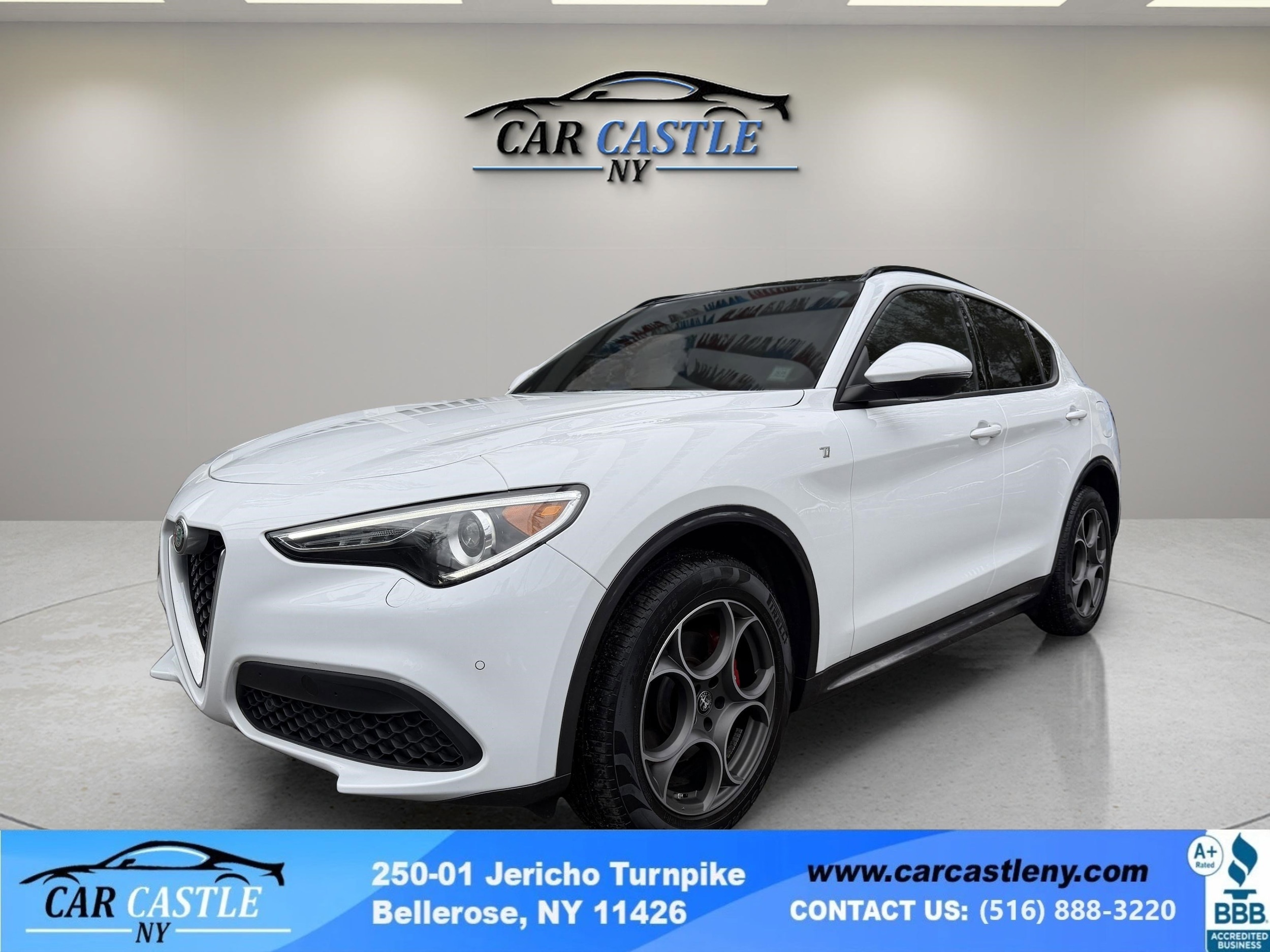 2022 Alfa Romeo Stelvio Ti's photo