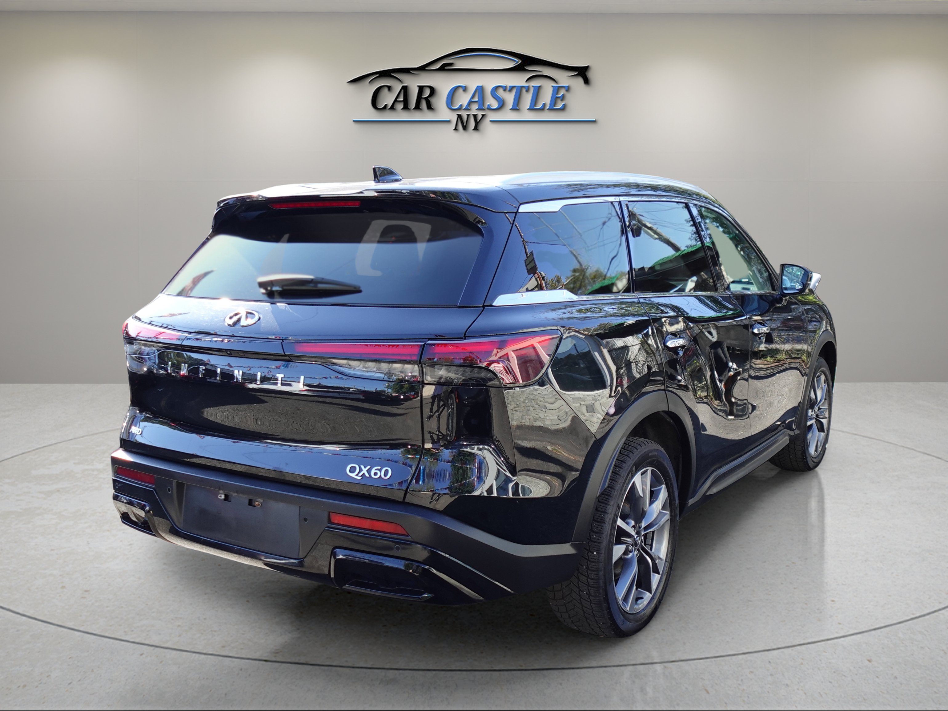 2024 INFINITI QX60 LUXE - Photo 8