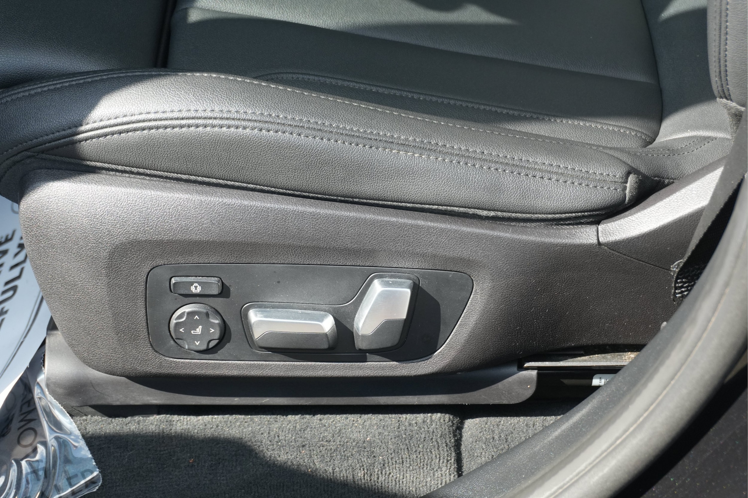 2020 BMW X4 30i - Photo 28